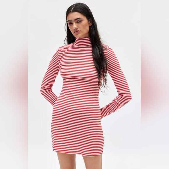 BDG red Mock Neck Long Sleeve striped Mini Dress. Size M nwt - Picture 10 of 10